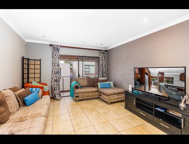 2 BEDROOM SECTIONAL TITLE FOR SALE IN BLACKHEATH